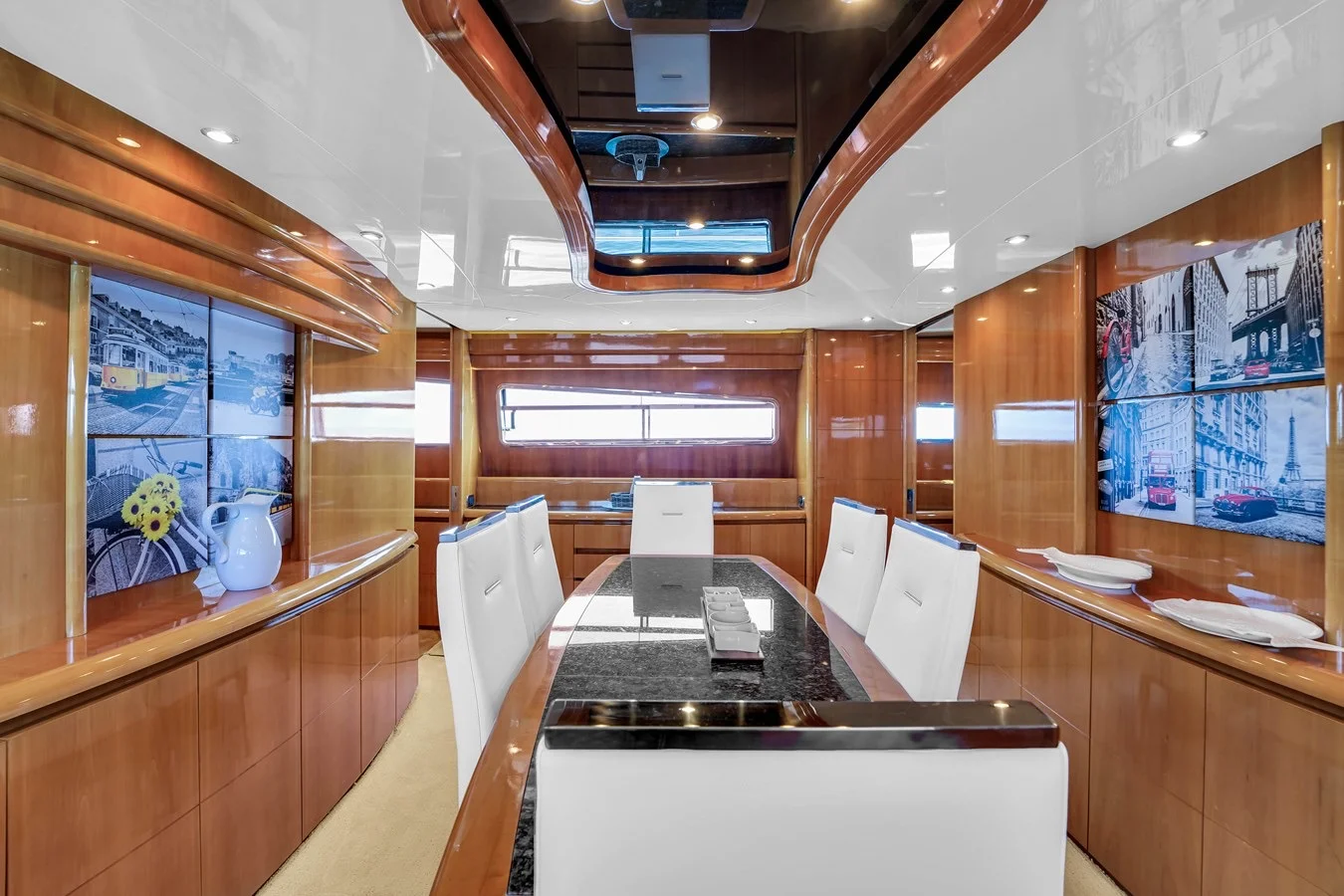 110ft Maiora Stamos Bien upper deck